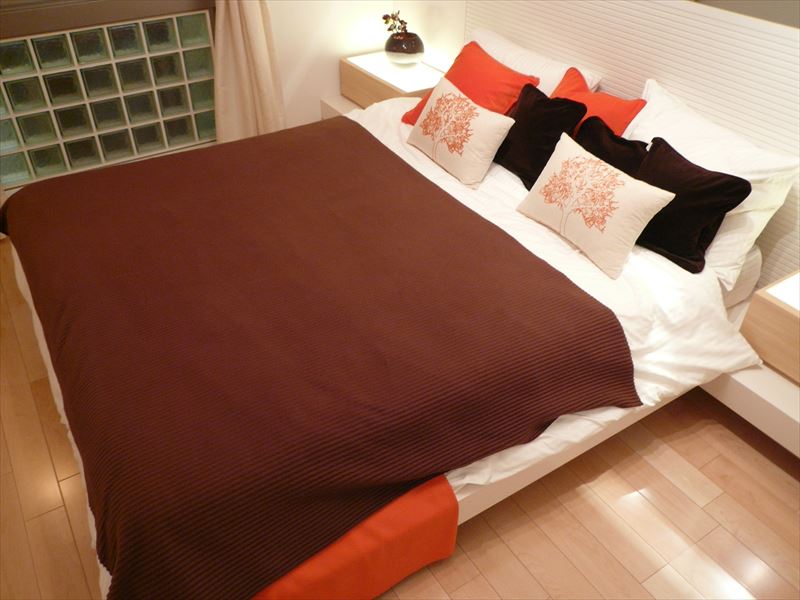 寝室のベット モデルルーム