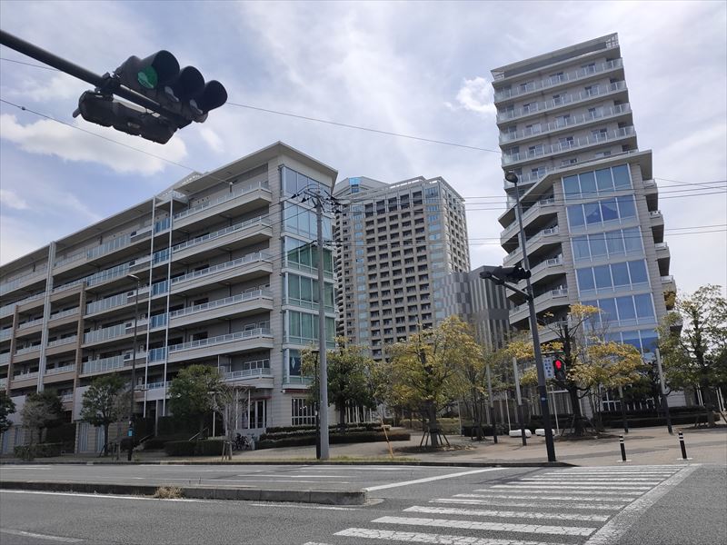 こんぶくろ池前から外観 パークシティ柏の葉キャンパス二番街