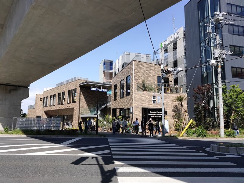 KOIL LINK GARAGE（コイル リンク ガレージ）北側全景